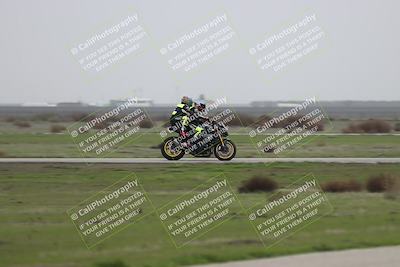 media/Nov-30-2025-TrackDaz (Sun) [[d8b22663df]]/Around the Pits/